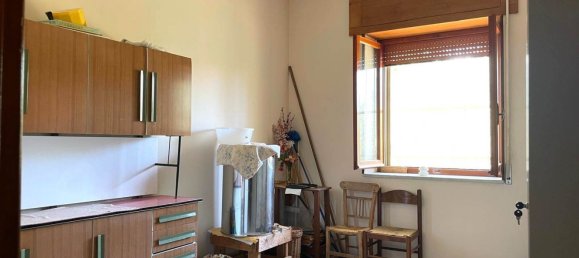5 rooms Apartment in Borgia, Italy No. 278085 17