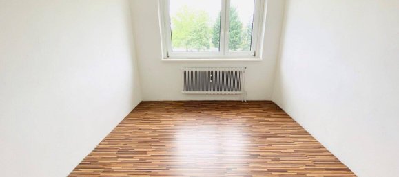 3-salle Appartement à St. Polten, Austria No. 153062 11