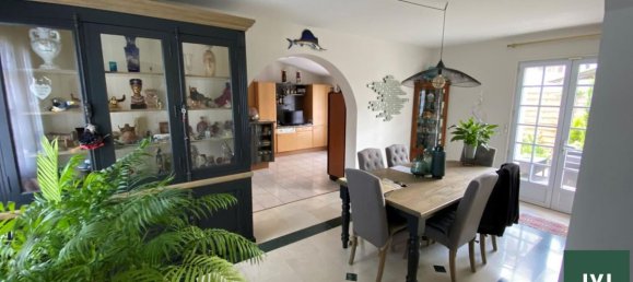 Дом с 4 спальнями в Сен-Гратьен, Франция № 167788 4