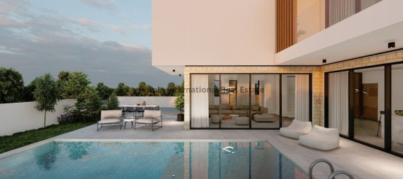 4 bedrooms Villa in Sea Caves, Cyprus No. 4105 2