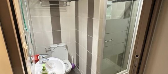 Дом с 5 спальнями в Saint-Martin-de-Saint-Maixent, Франция № 300966 12