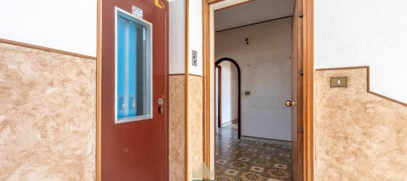 Квартира с 5 комнатами в Палермо, Италия № 37362 6