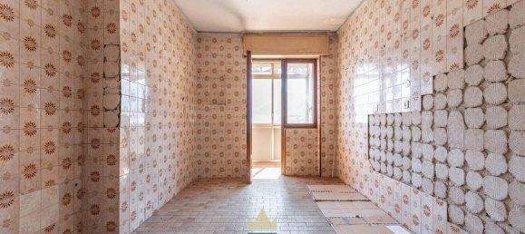 Квартира с 5 комнатами в Палермо, Италия № 37362 10