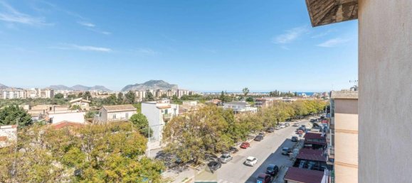 Квартира с 5 комнатами в Палермо, Италия № 37362 30