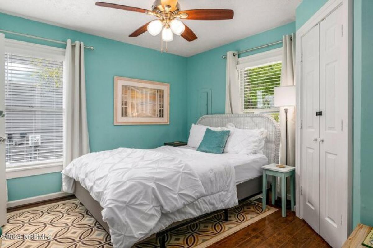 4 غرف نوم منزل في Oak Island, USA رقم 425147