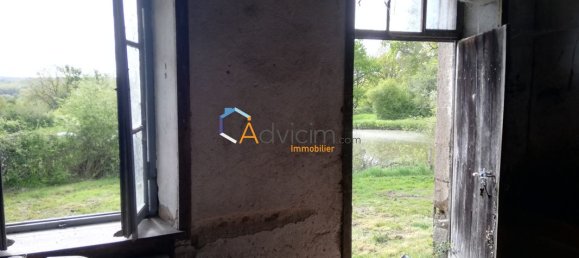 2 bedrooms House in Roussines, France No. 75892 5