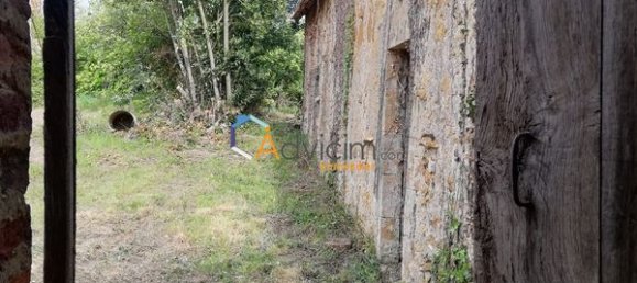 2 bedrooms House in Roussines, France No. 75892 3