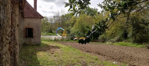 2 bedrooms House in Roussines, France No. 75892 4