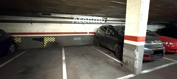 12m² Garage in Horta-Guinardo, Spain No. 190675 4