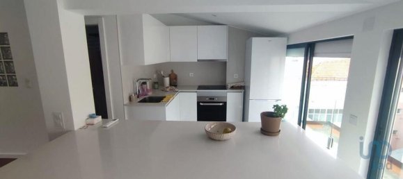 4 bedrooms Apartment in Lisbon, Portugal No. 97535 2