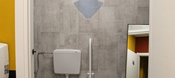 80m² Commercial property in Castelfranco Piandiscò, Italy No. 205769 29