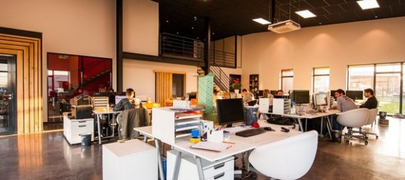 10-Zimmer Gewerbliche Immobilie in Rome, Italy, Nr. 135537 3