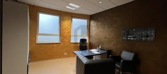 4-Zimmer Gewerbliche Immobilie in Baden-Württemberg, Germany, Nr. 49372 4