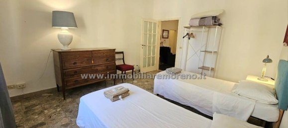 2 bedrooms Apartment in Florence, Italy No. 375696 14