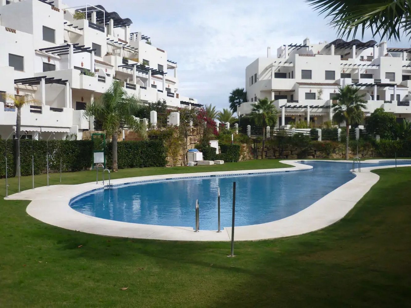 Apartamento T2 em Estepona, Spain N.º 48656