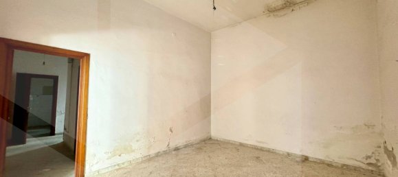 Casa de 4 habitaciónes en Triggiano, Italy No. 22747 14