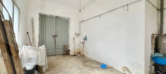 Casa de 4 habitaciónes en Triggiano, Italy No. 22747 19