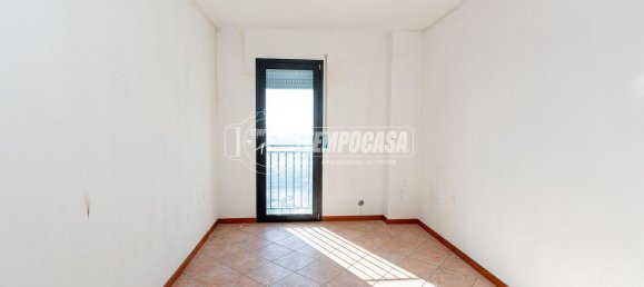 4 rooms Penthouse in Brescia, Italy No. 7623 15