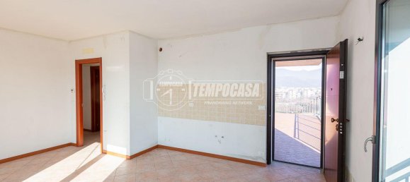 4 rooms Penthouse in Brescia, Italy No. 7623 5