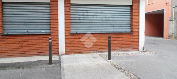 Коммерческая недвижимость с 2 комнатами в Понтольо, Италия № 233948 21