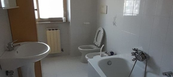 Квартира с 4 комнатами в Борго Велино, Италия № 256245 5