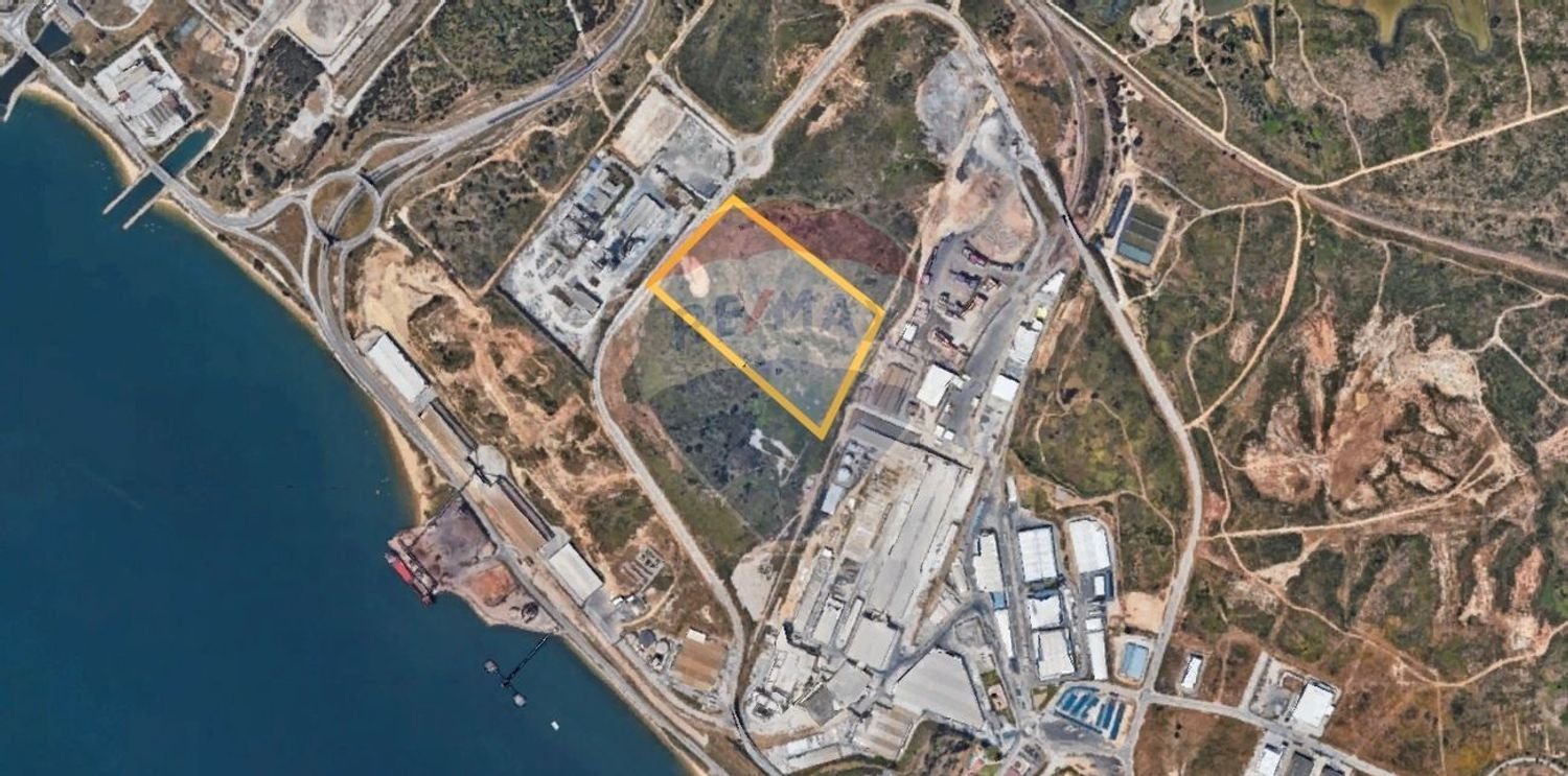 Gebäude in Setubal, Portugal 74367m², Nr. 81897