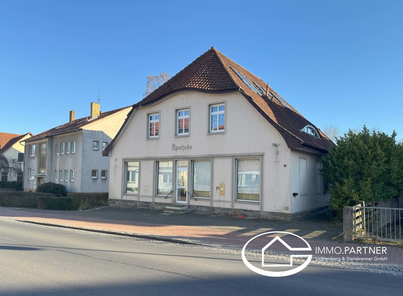 6 bedrooms Building in Nienburg, Germany No. 154779