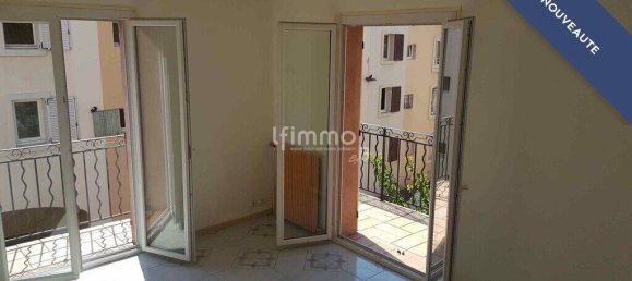 115m² Parking in Draguignan, France No. 322859 2