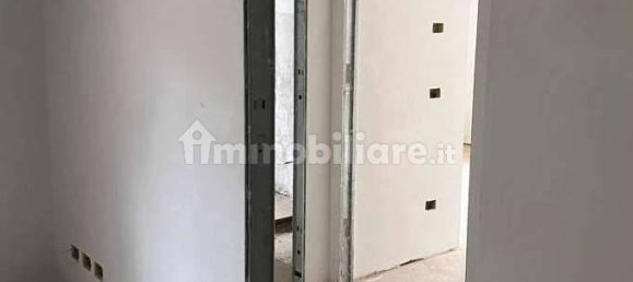 2 Schlafzimmer Wohnung in Villasanta, Italy, Nr. 98453 5