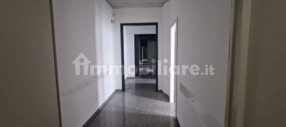 Квартира с 2 спальнями в Трани, Италия № 339788 19