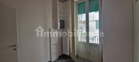 Квартира с 2 спальнями в Трани, Италия № 339788 16