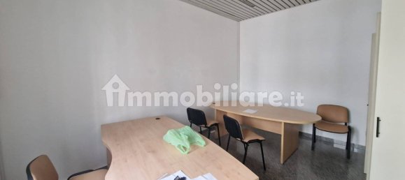 Квартира с 2 спальнями в Трани, Италия № 339788 18