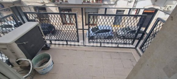 Квартира с 2 спальнями в Трани, Италия № 339788 21