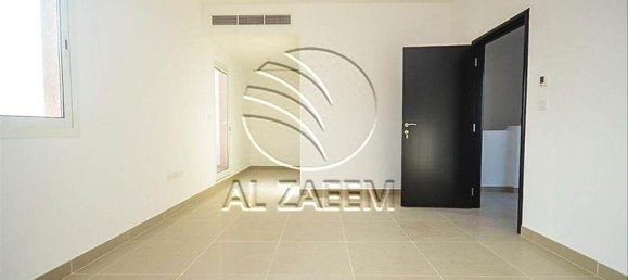 5 bedrooms Villa in Al Reef, UAE No. 29776 12