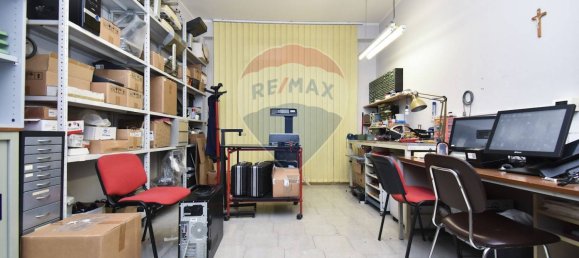 66m² Warehouse in Catania, Italy No. 270802 9