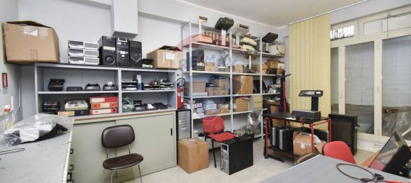 66m² Warehouse in Catania, Italy No. 270802 11