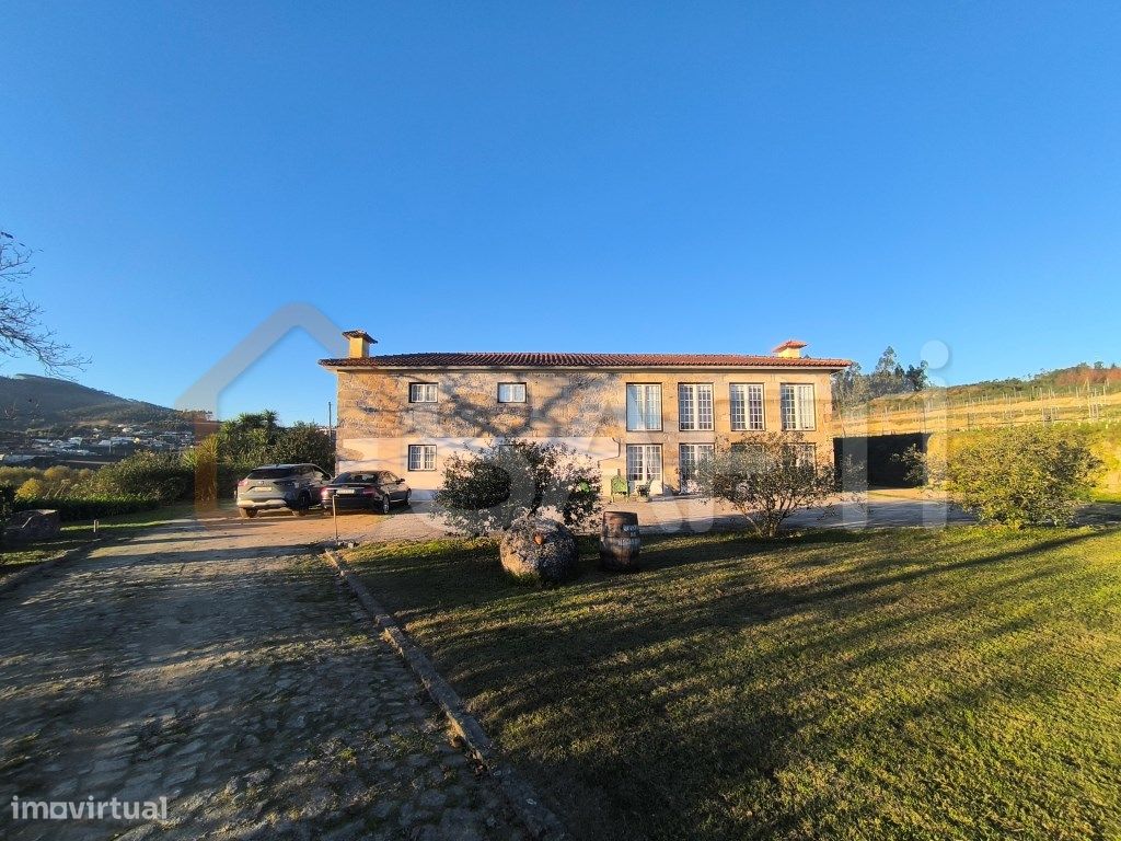 5 غرف نوم منزل في Lousada, Portugal رقم 128576