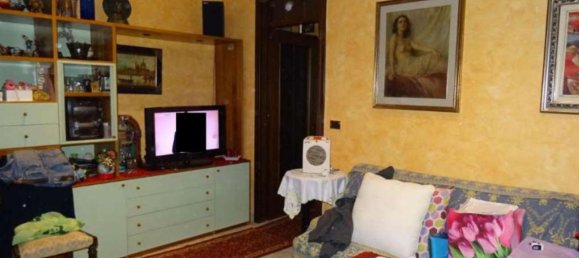 2 bedrooms Apartment in Padua, Italy No. 311623 8