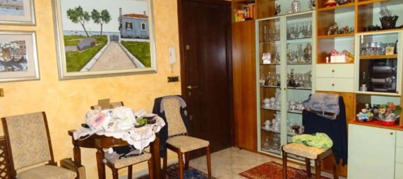 2 bedrooms Apartment in Padua, Italy No. 311623 12