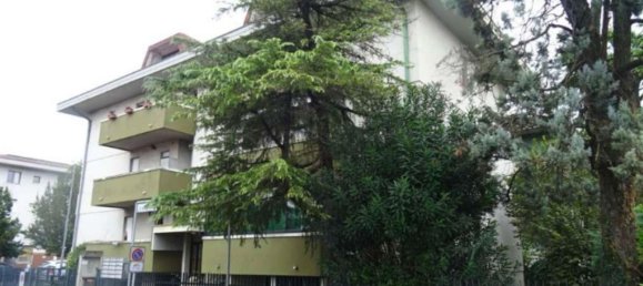 2 bedrooms Apartment in Padua, Italy No. 311623 3