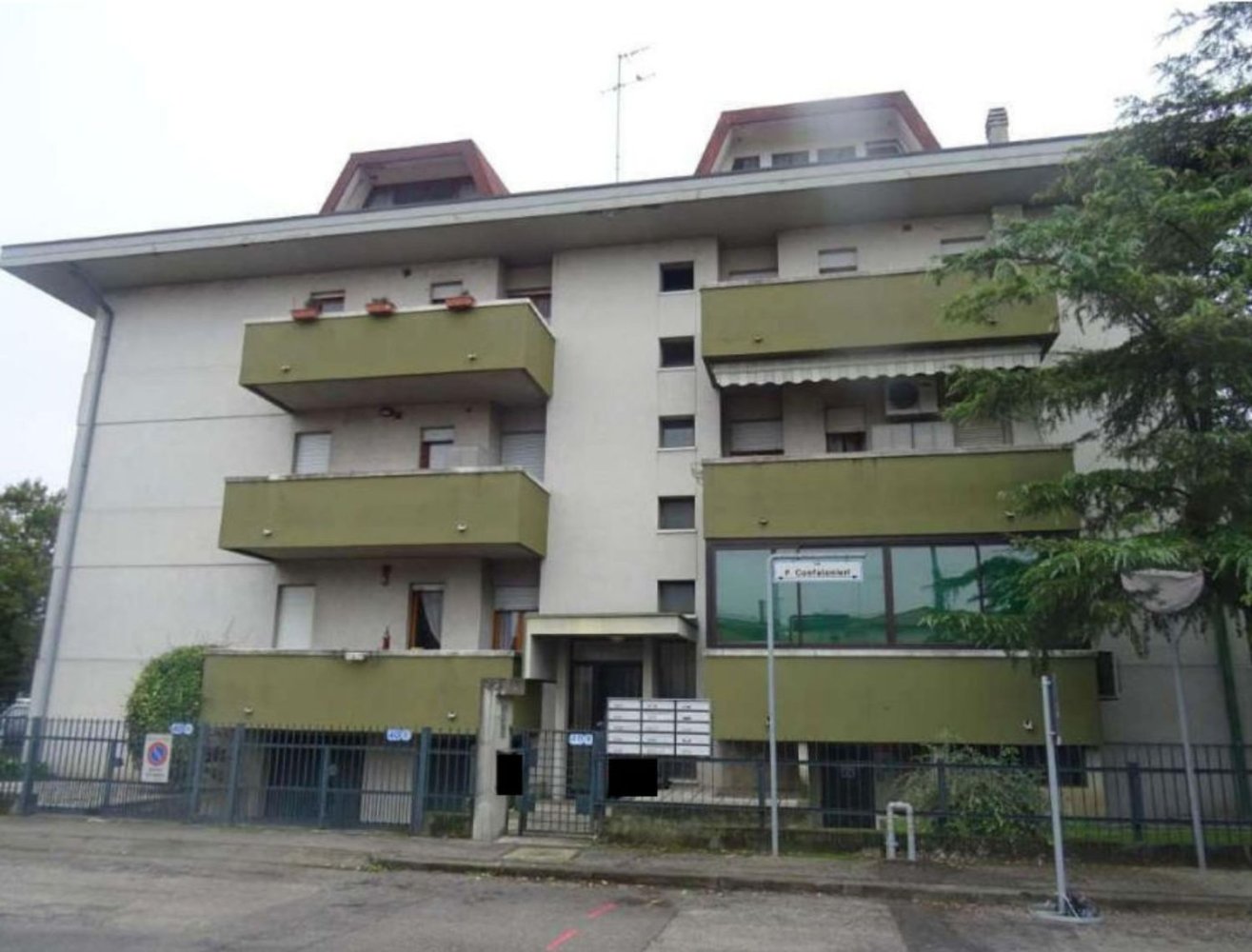 2 bedrooms Apartment in Padua, Italy No. 311623
