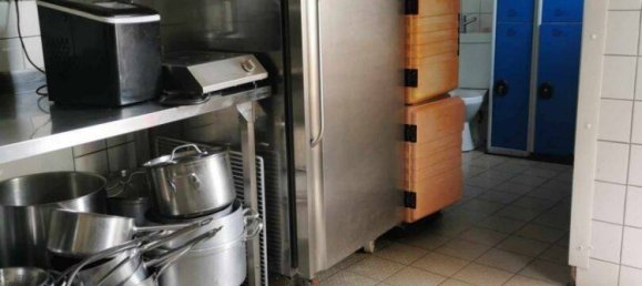 90m² Commercial property in Bonnay, France No. 62759 10