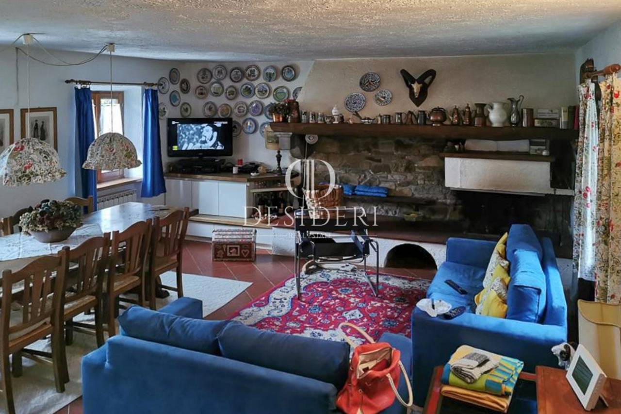 3 bedrooms Villa in Villa Collemandina, Italy No. 46420