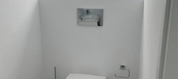 4 bedrooms Villa in Chloraka, Cyprus No. 22139 8