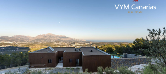 5 bedrooms Villa in Polop, Spain No. 5428 3