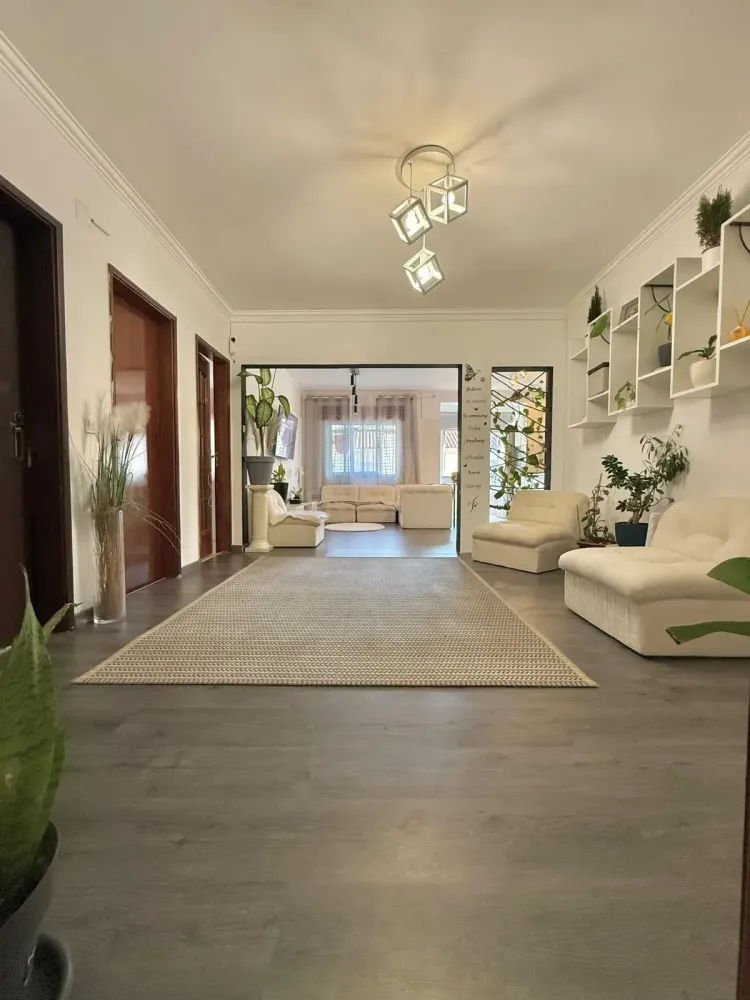 3 Schlafzimmer Wohnung in Corroios, Portugal, Nr. 213680