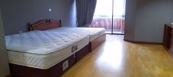 3 bedrooms Condo in Watthana, Thailand No. 9754 4