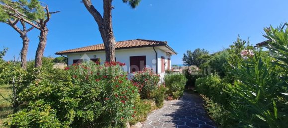 4 Schlafzimmer Villa in Numana, Italy, Nr. 106566 35