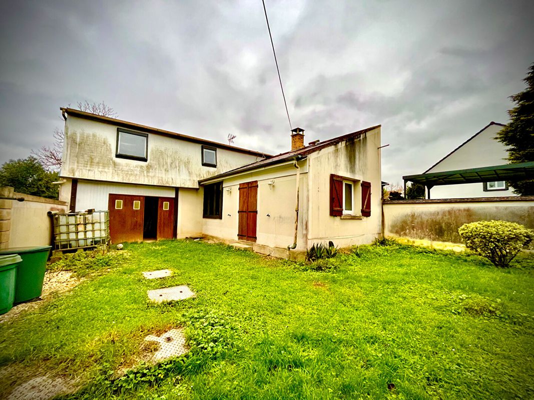 Casa de 3 dormitorios en La Ferte-sous-Jouarre, France No. 166451
