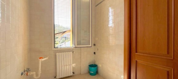 Apartamento de 3 habitaciónes en Bologna, Italy No. 36301 14